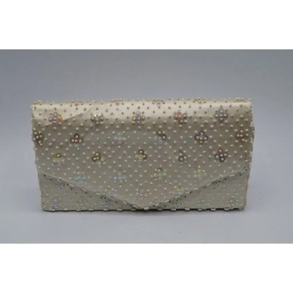 Emson  Beaded Sequined Clutch